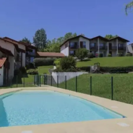 Echalar Piscine Vue Montagnes Апартаменты Суред